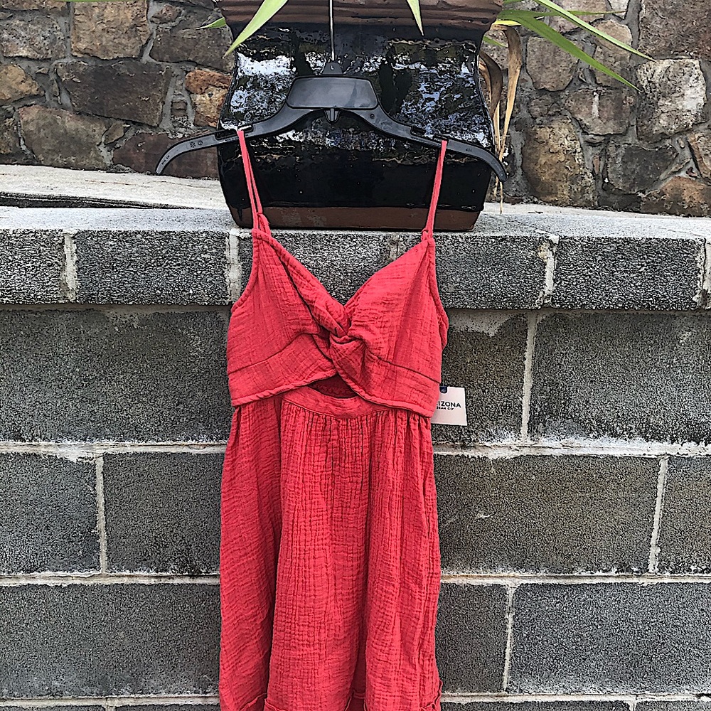 Arizona cute dress! Size Juniors Small New!